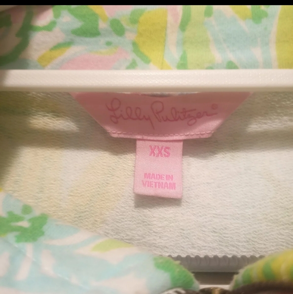 Top - Picture 3 of 6